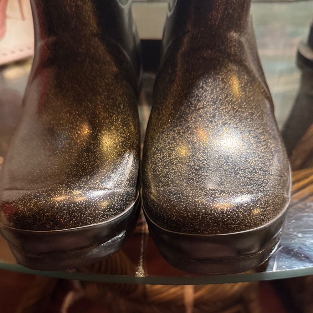 Hunter Shiny Black Knee-High Boots - Picture 2 of 11